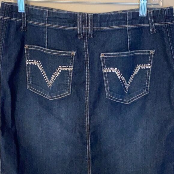 Cato Denim Rhinestone Back Pocket Skirt - Picture 4 of 7